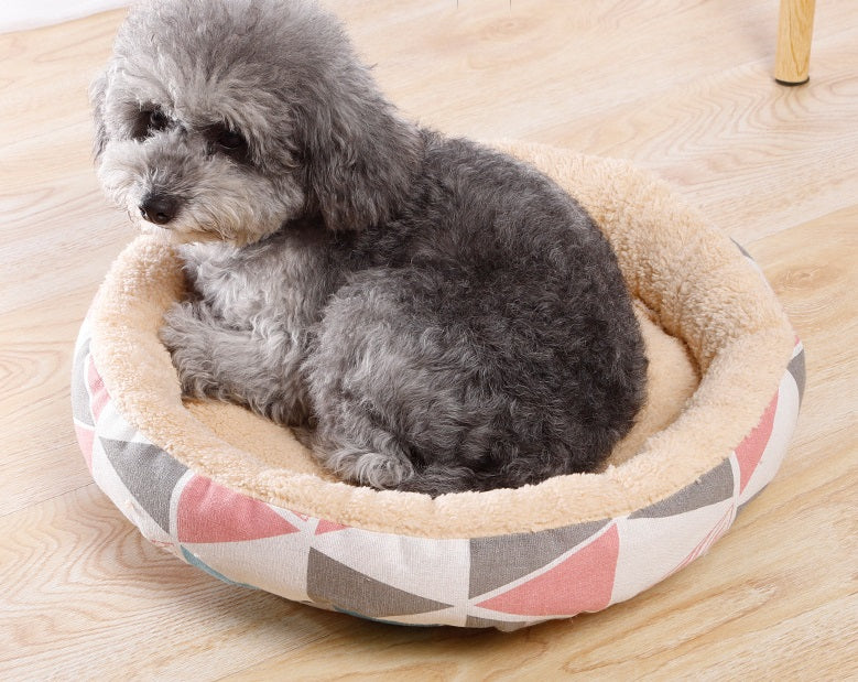 Cama circular suave para mascotas